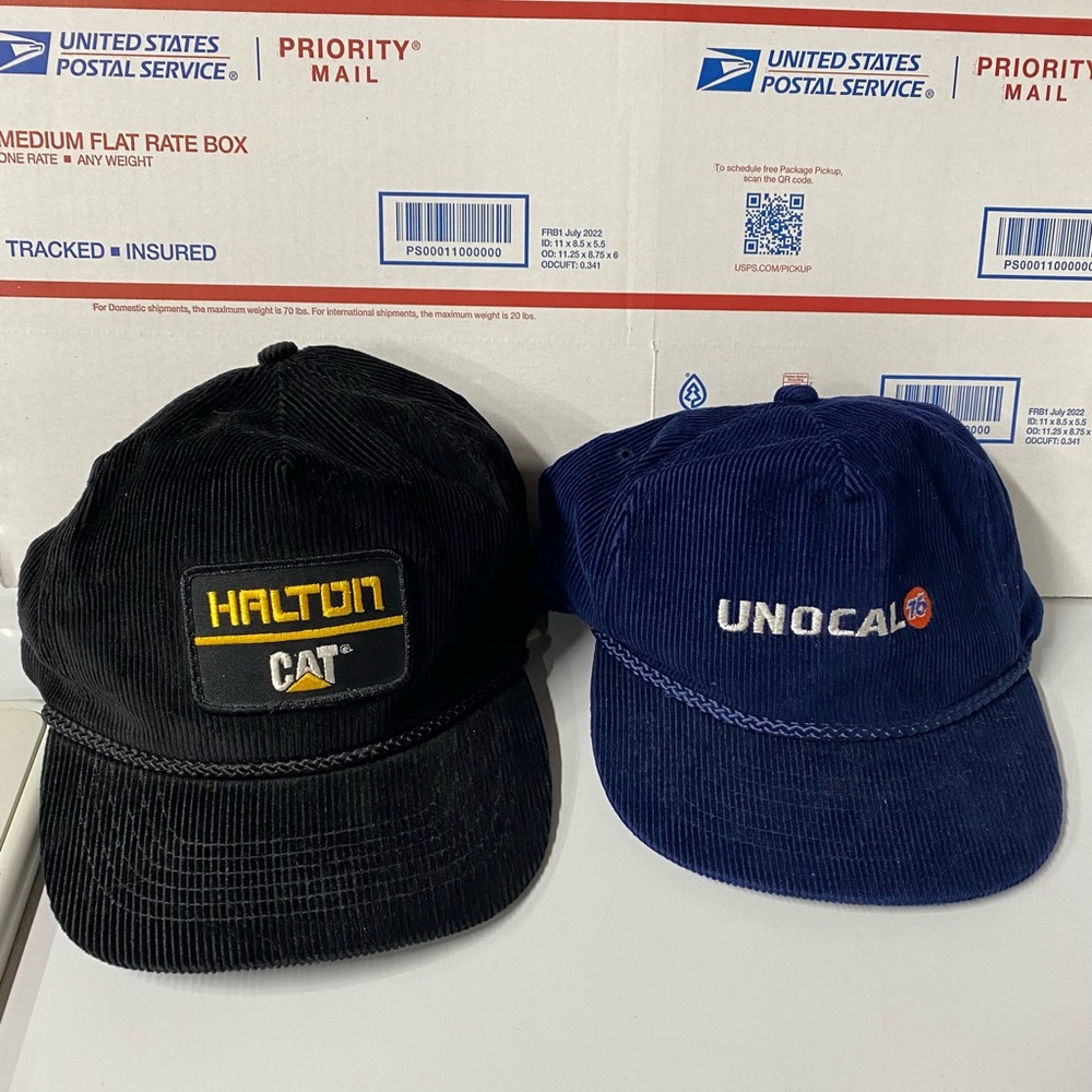 Vintage 1990’s corduroy trucker Hats “Halton Cat” “unocal” Excellent